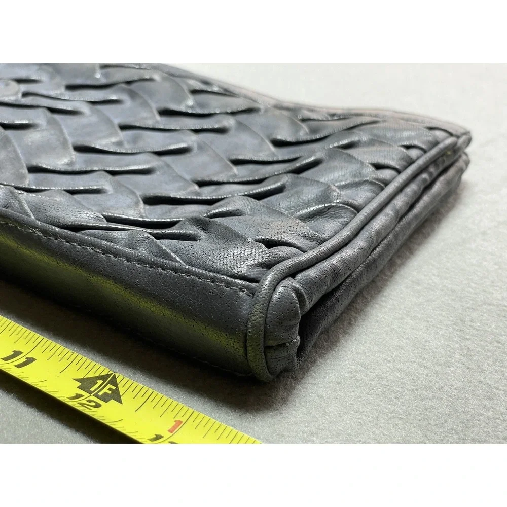 Vintage Womens Handbag Gray Faux Leather Clutch Quilted Zipper Big Rock Glam 80s